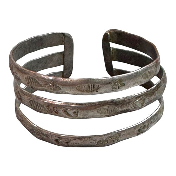 Vintage Heiroglyphics Fish Beach Handcrafted Silver Split Cuff Bracelet Hammered - Picture 8 of 10